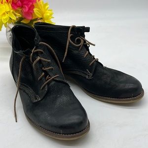 Josef Seibel black leather ankle Boot size EU 42. BAB3491G